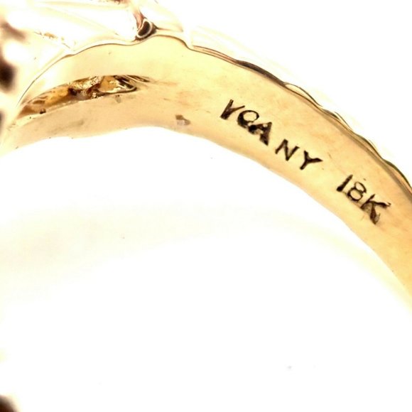 Rare! Authentic Van Cleef & Arpels Alhambra 18k Yellow Gold Coral Diamond Ring - Picture 4 of 10